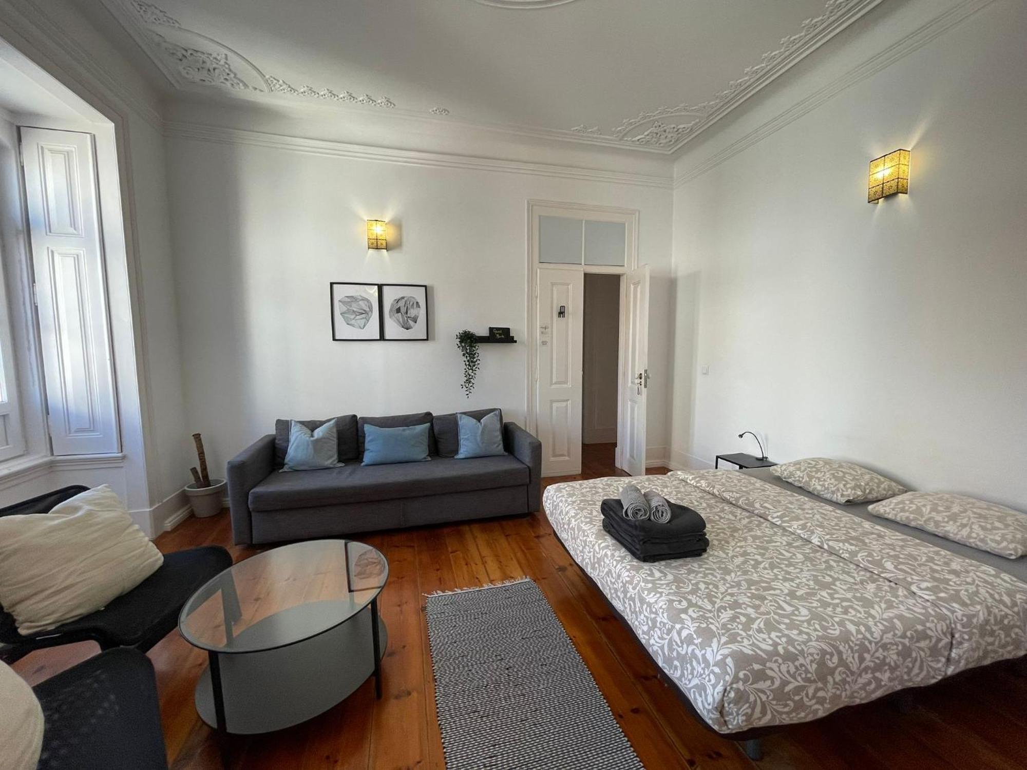 Embassy Arriaga Private Elegance Rooms In Stylish Shared Apartment Lisbon Exterior photo