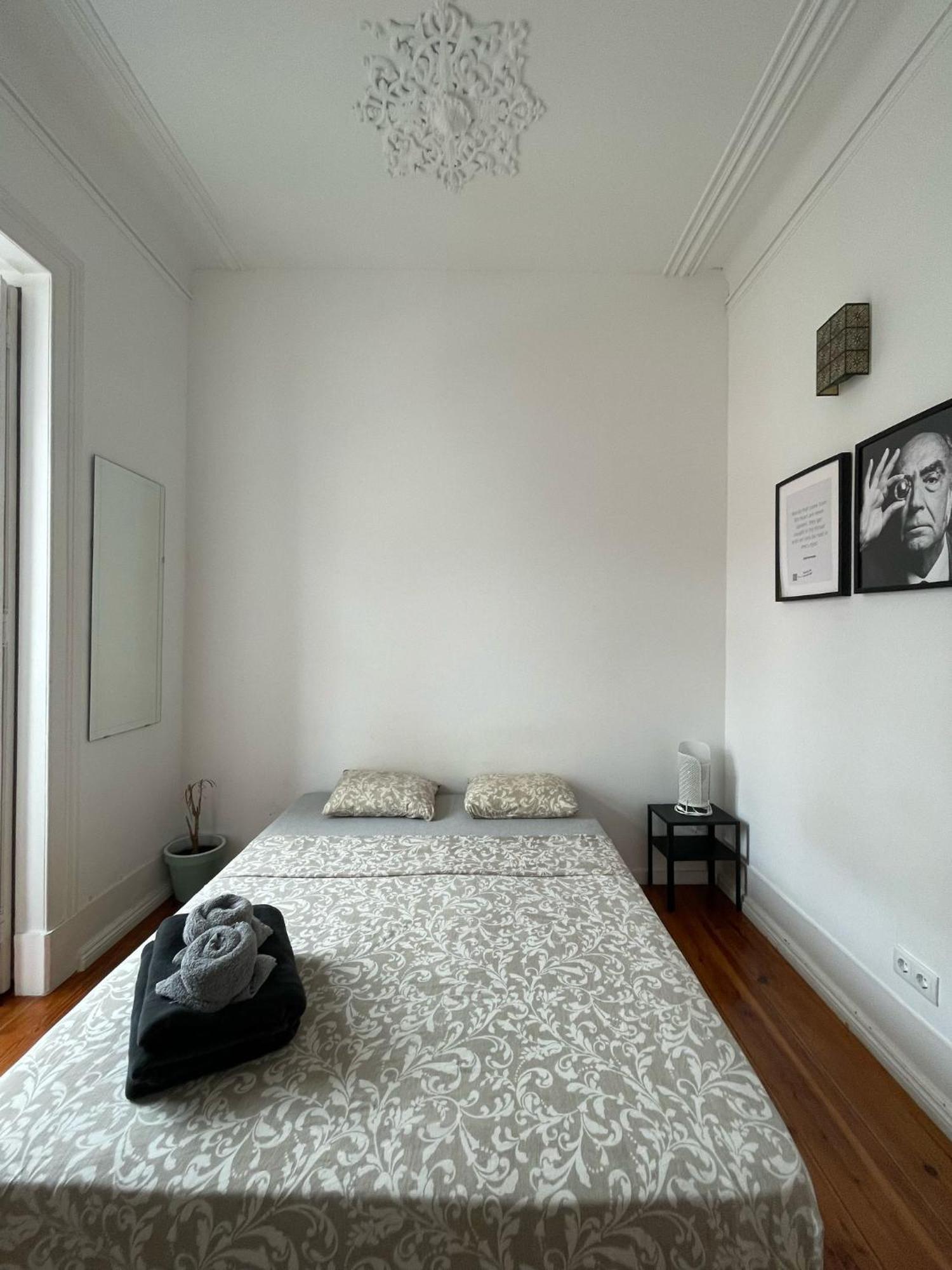 Embassy Arriaga Private Elegance Rooms In Stylish Shared Apartment Lisbon Exterior photo